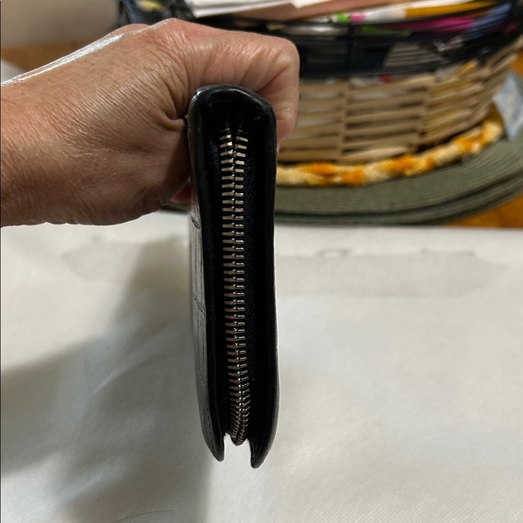 YSL Black Croc Embossed Wallet - Picture 7 of 14